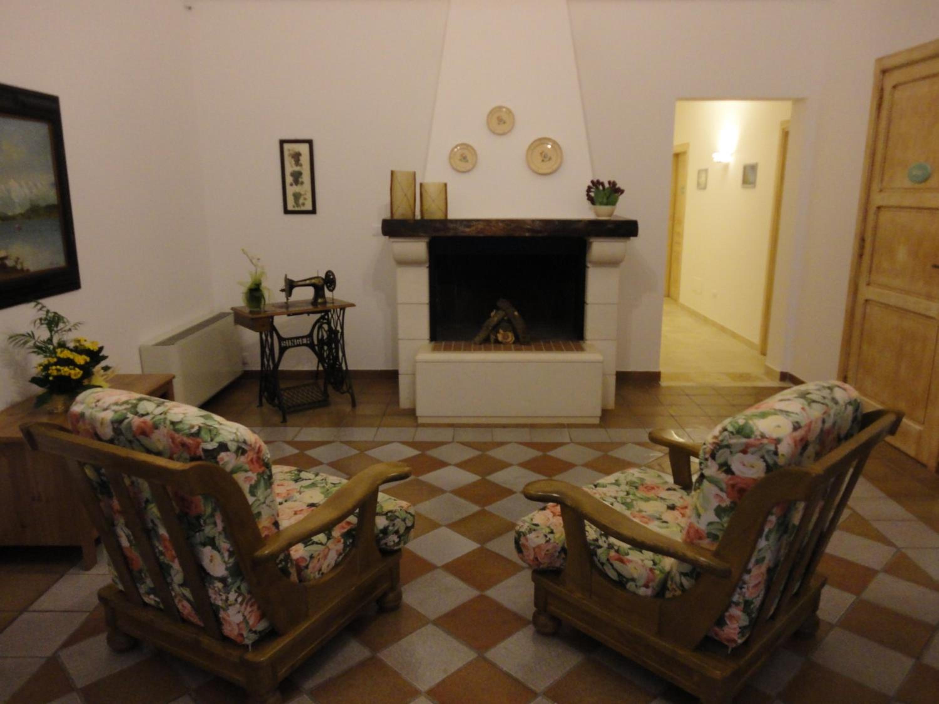Photo 32