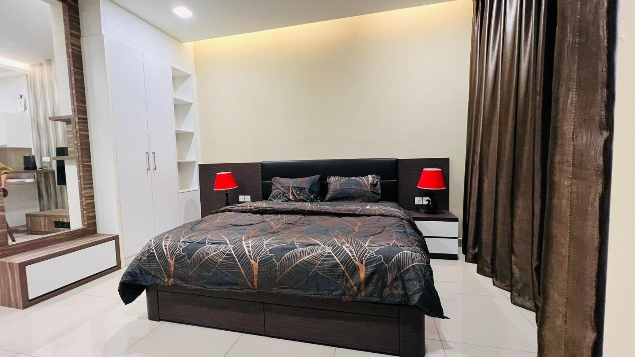 Twin Galaxy King Bed 2pax with Netflix nice city view