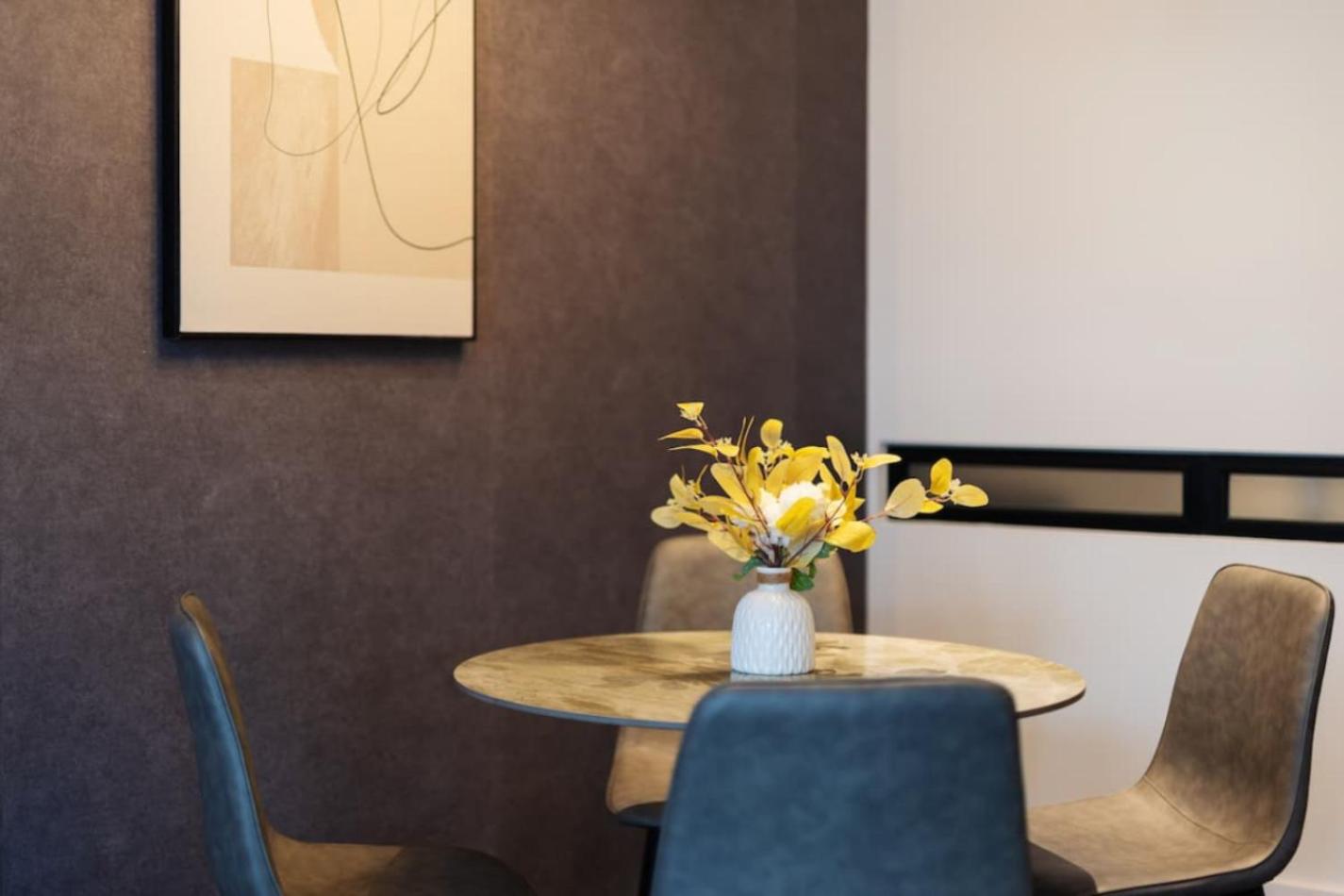 Scarletz Suites KLCC Twin Tower by Purple Orchid