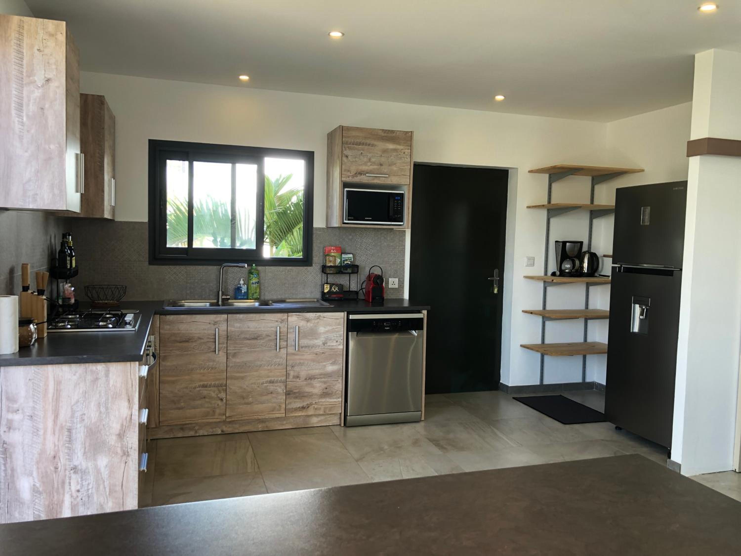 Villalina : Cosy, piscine privée, proche Grand Baie et plages view 4