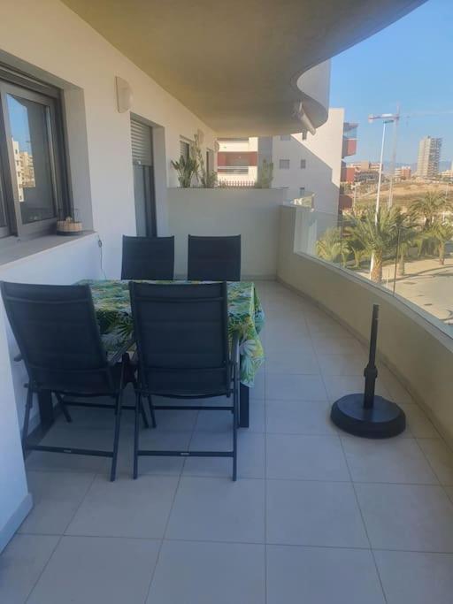 Happy Place Apartament