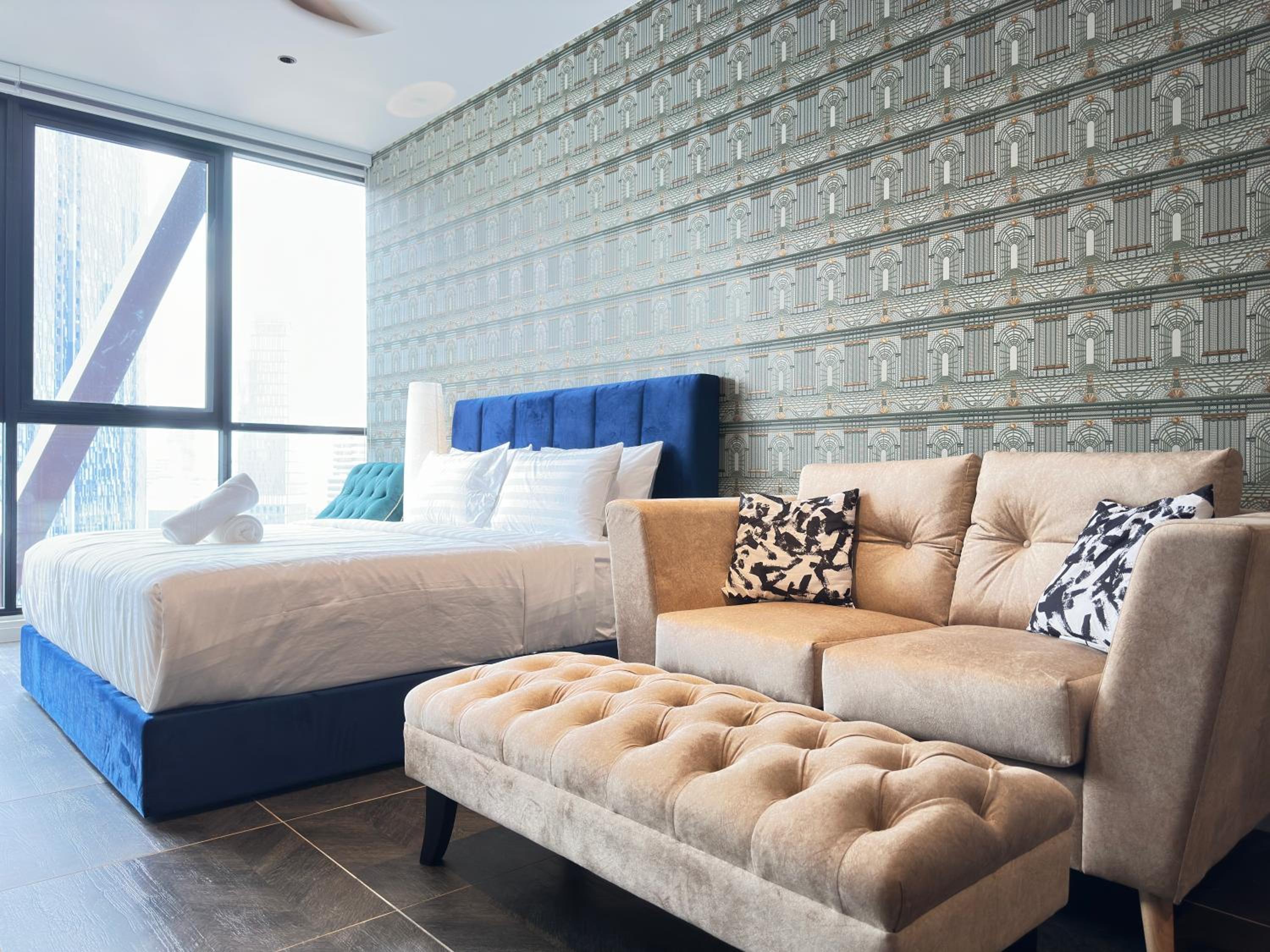 Scarletz Suites KLCC Twin Tower by Purple Orchid