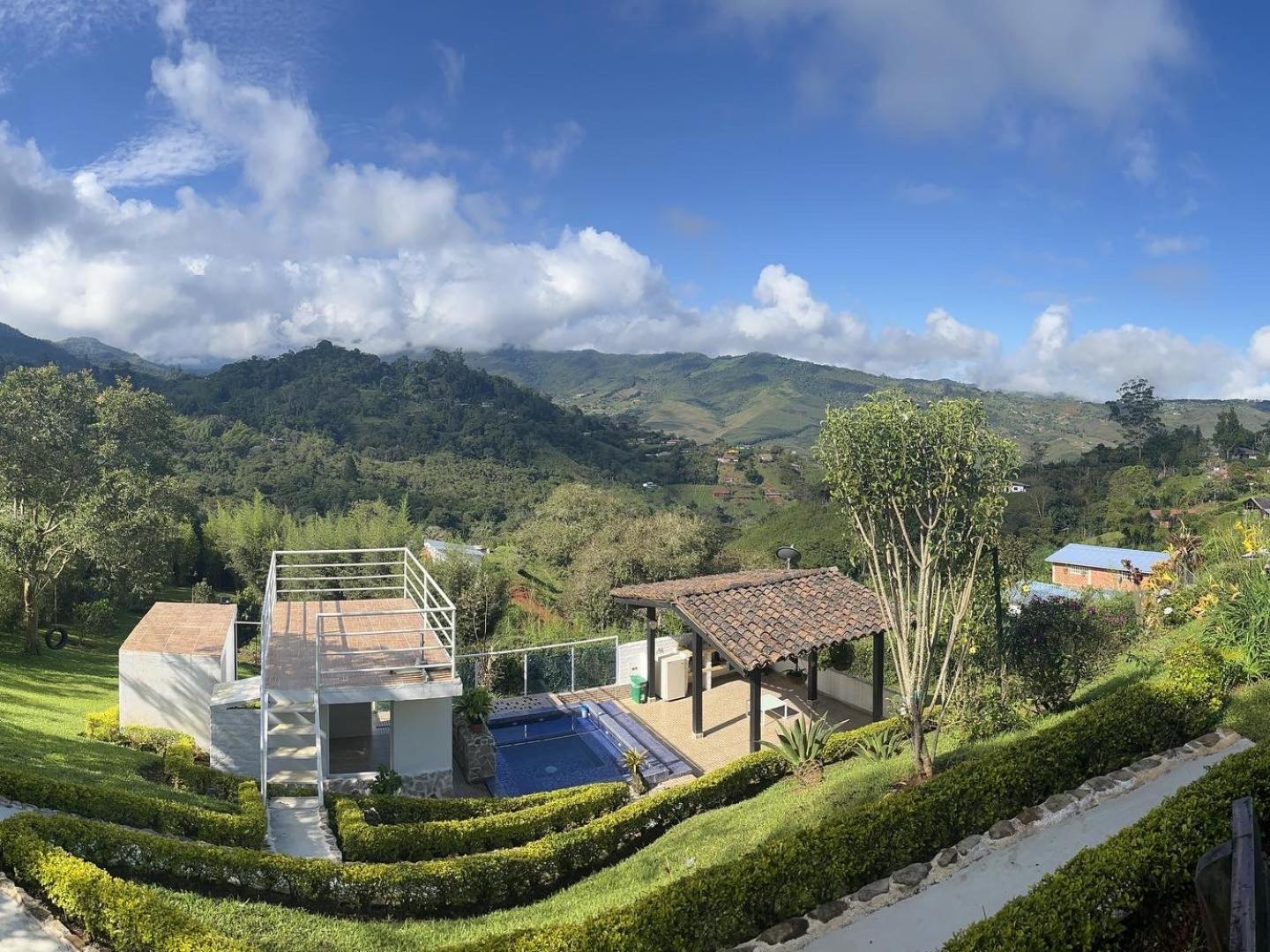 Paraíso campestre cerca a Cali