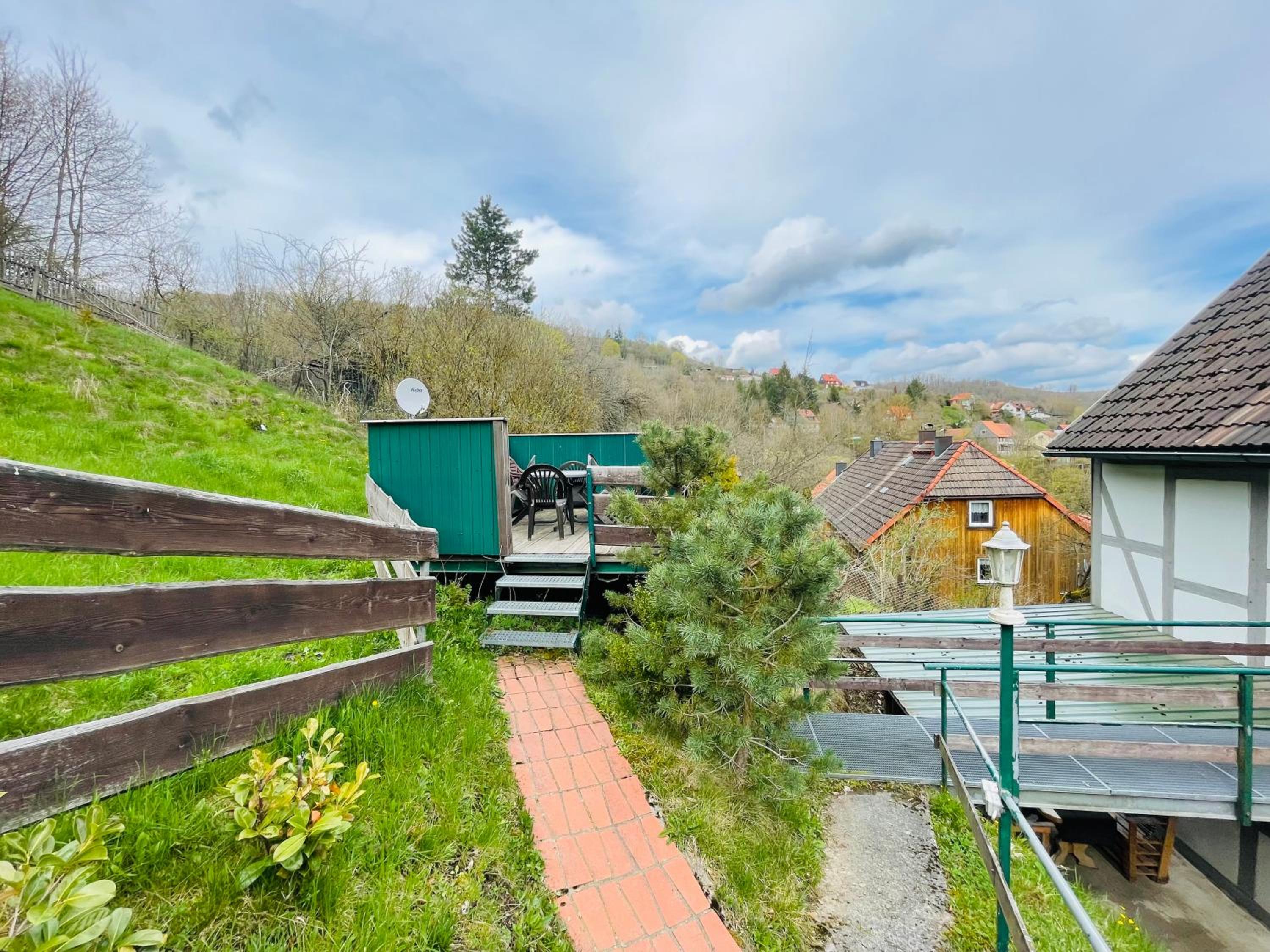 Große Wohnung am Bach