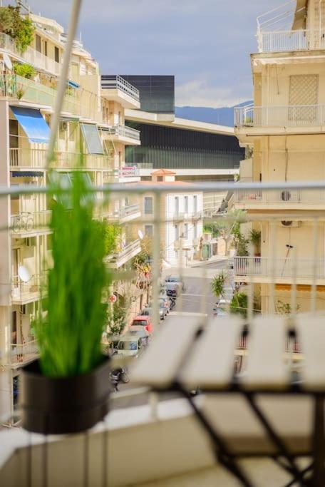 Boho Luxury 2 BR Apartment, Acropolis Museum View