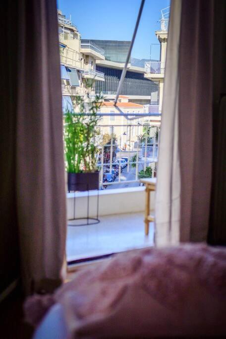 Boho Luxury 2 BR Apartment, Acropolis Museum View
