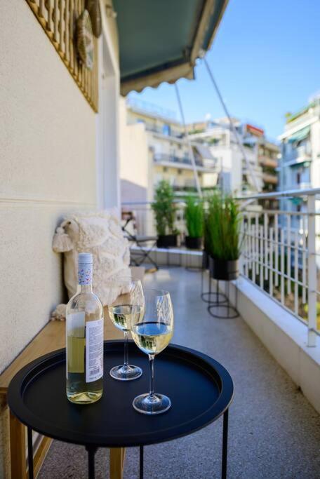 Boho Luxury 2 BR Apartment, Acropolis Museum View
