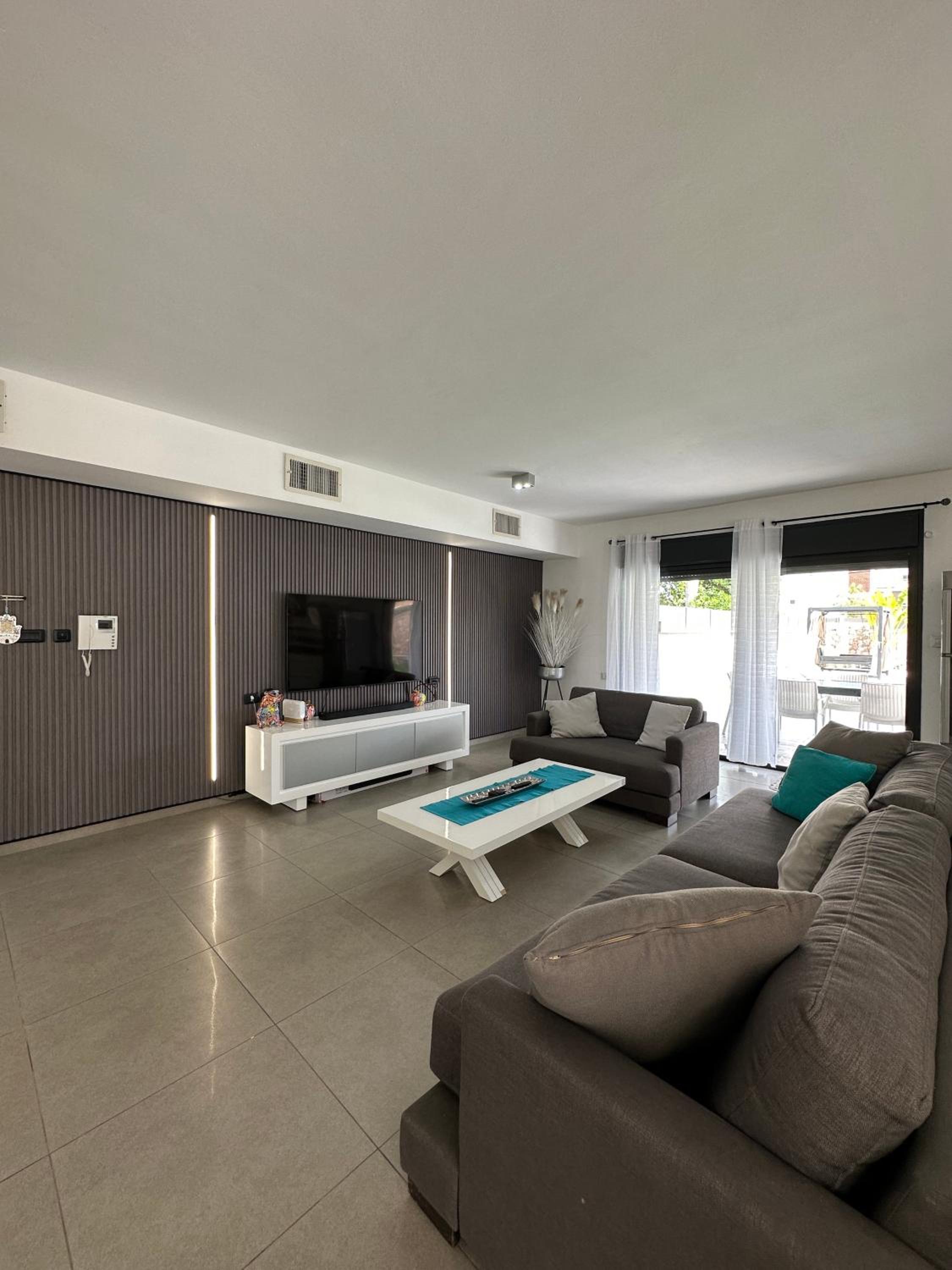 Luxury garden floor Private Heated Pool 3BR view 3