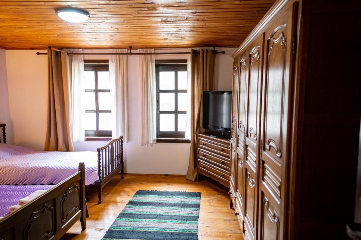 Razsukanova House