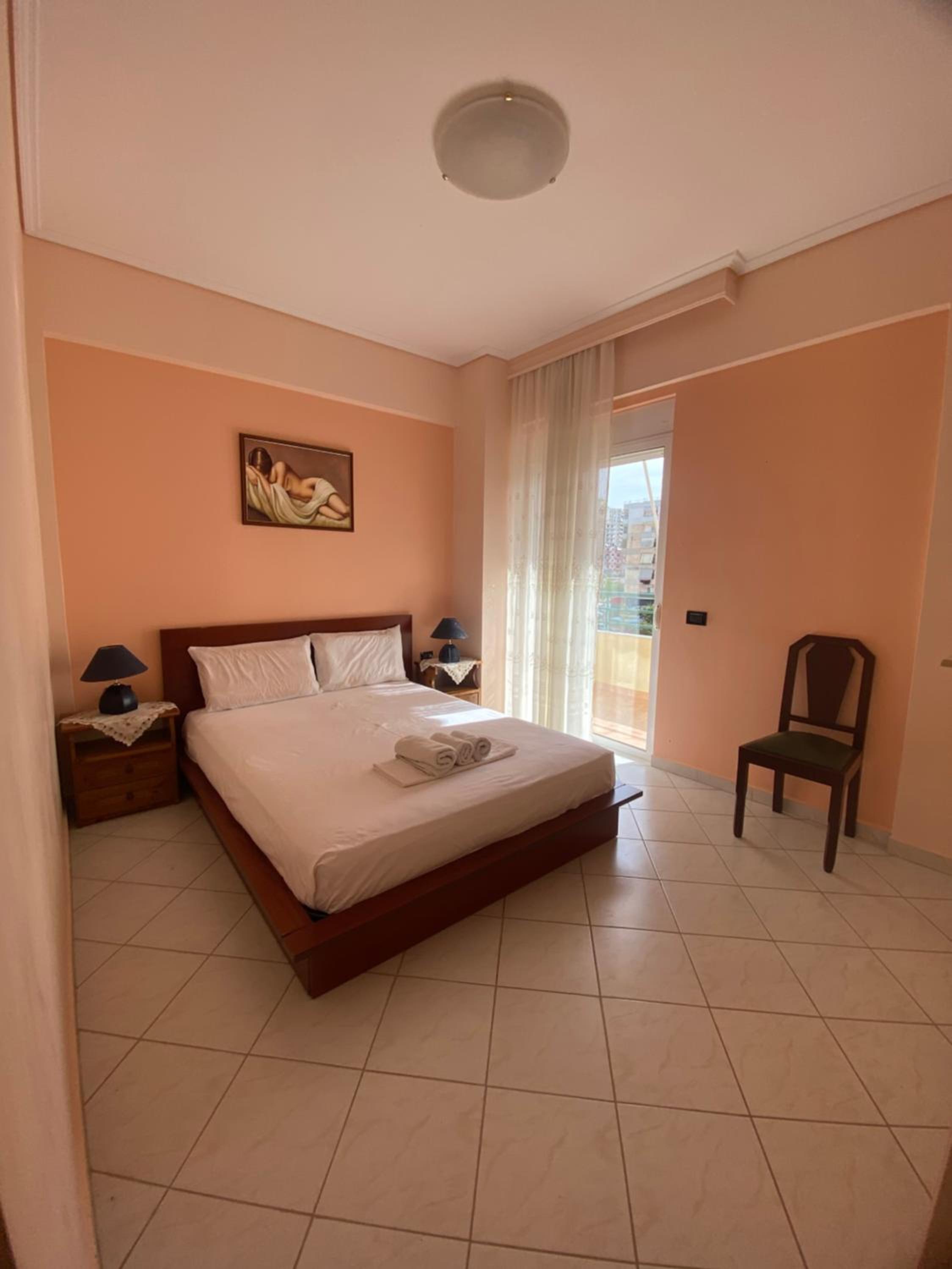 Sentris Spacious Seaside Apartment with Balcony & Parking
