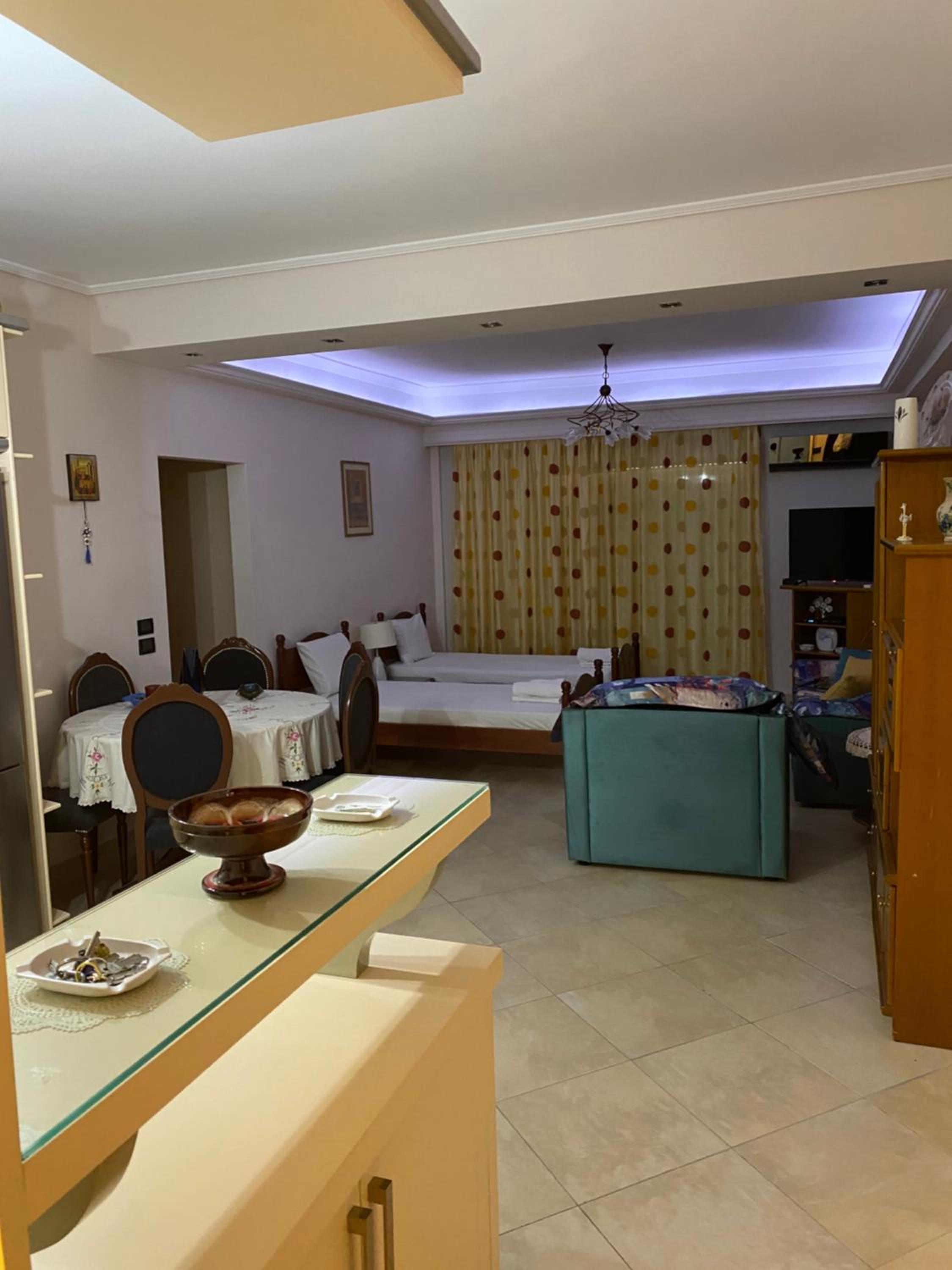 Sentris Spacious Seaside Apartment with Balcony & Parking