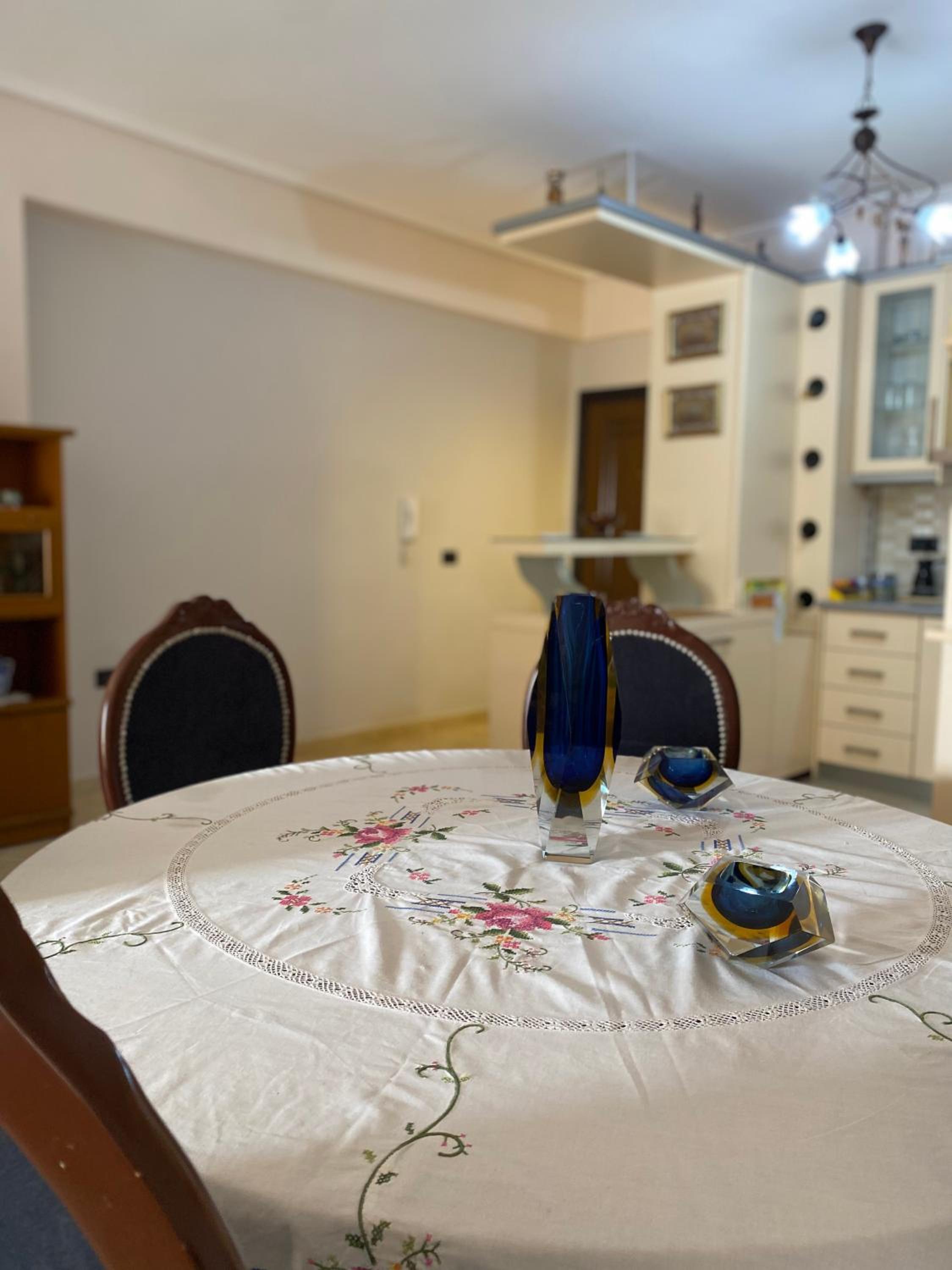 Sentris Spacious Seaside Apartment with Balcony & Parking
