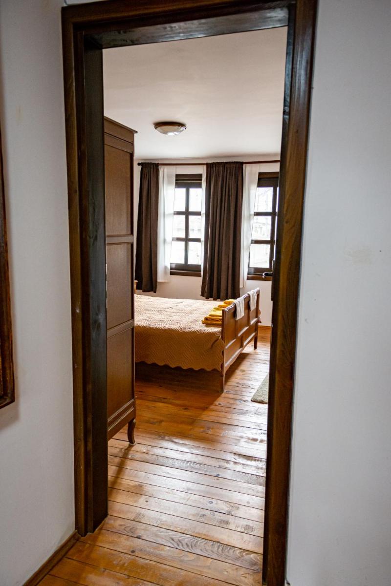 Razsukanova House
