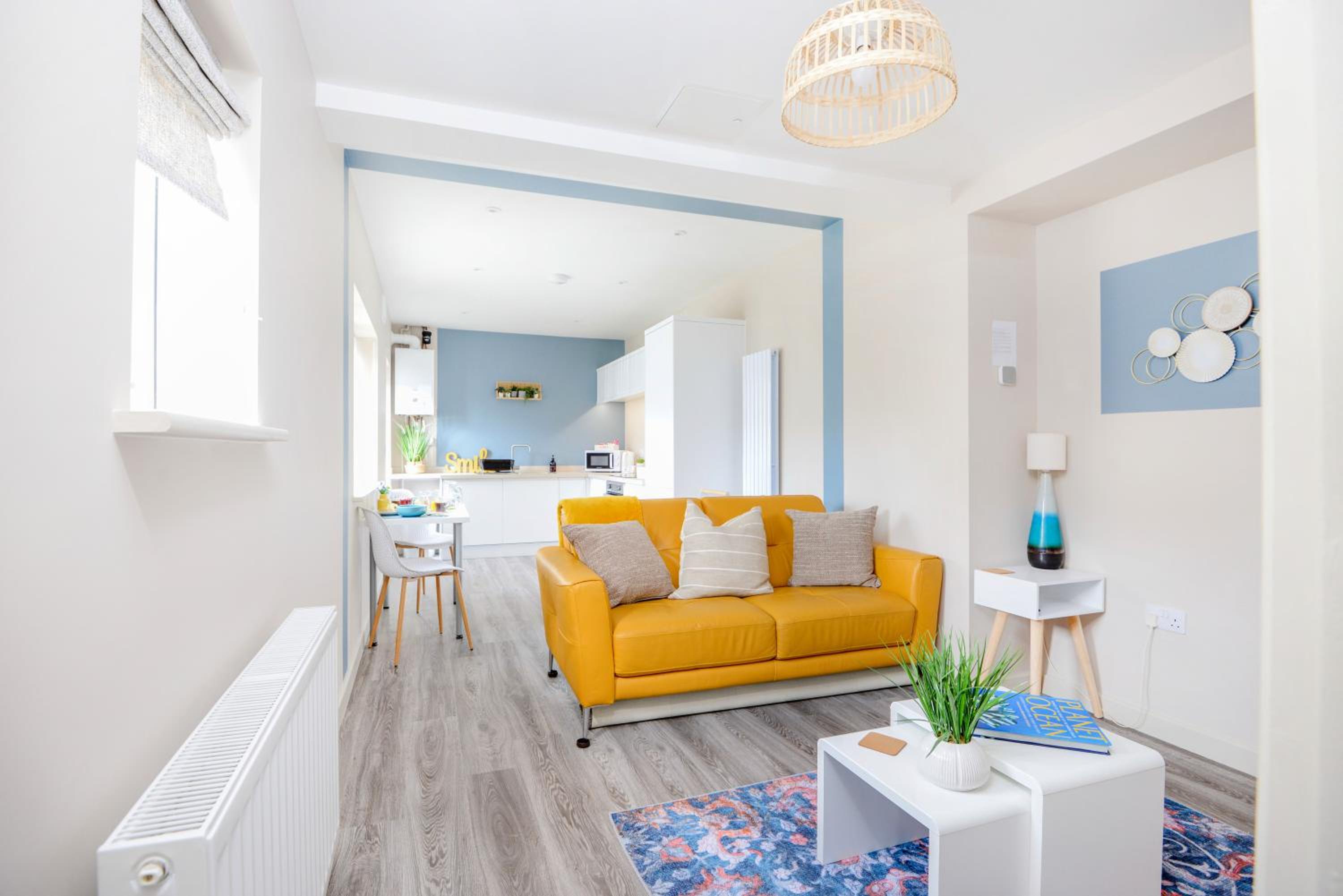 Apartment One - Private Car Park - King Bed - by Ocean City Retreats view 2
