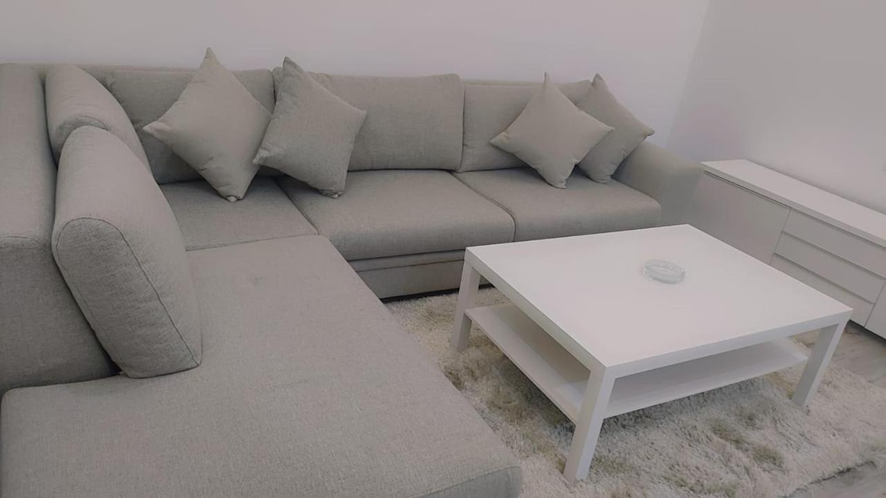 Zamalek Two-Bedroom Apartement Nile View