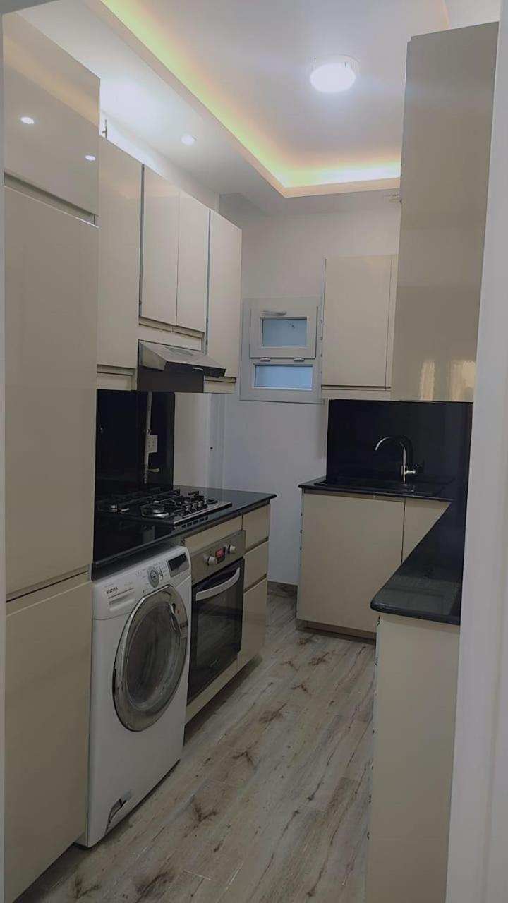 Zamalek Two-Bedroom Apartement Nile View