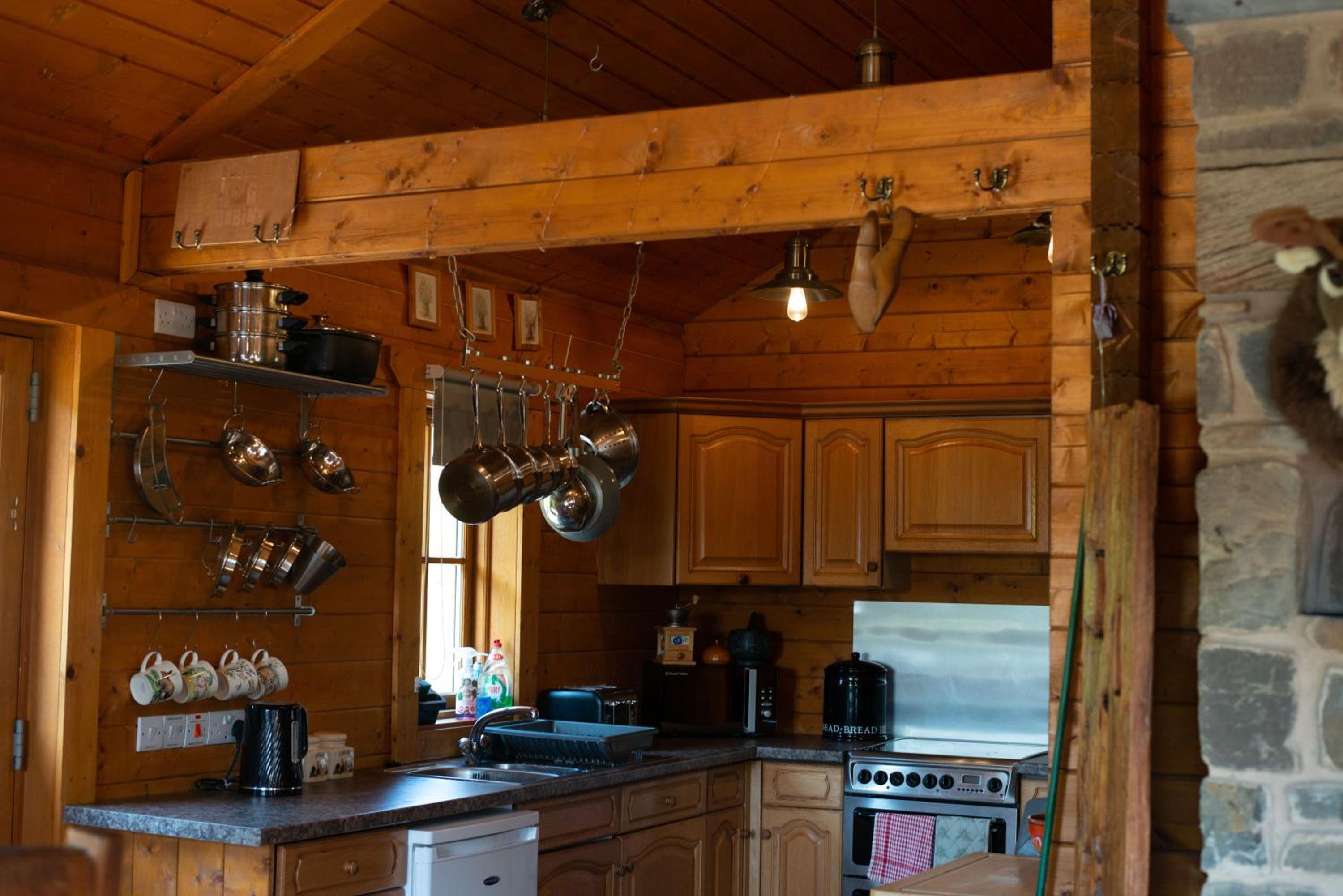 George Cabin - Log Cabin in Wales with Hot tub view 2