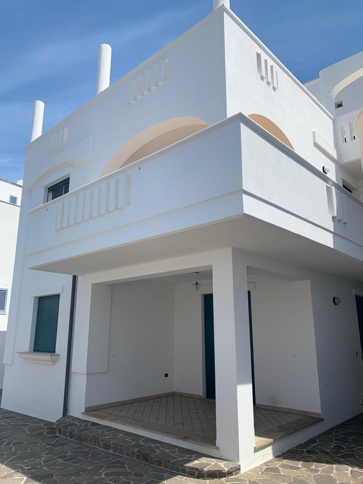 CASA LEUCA
