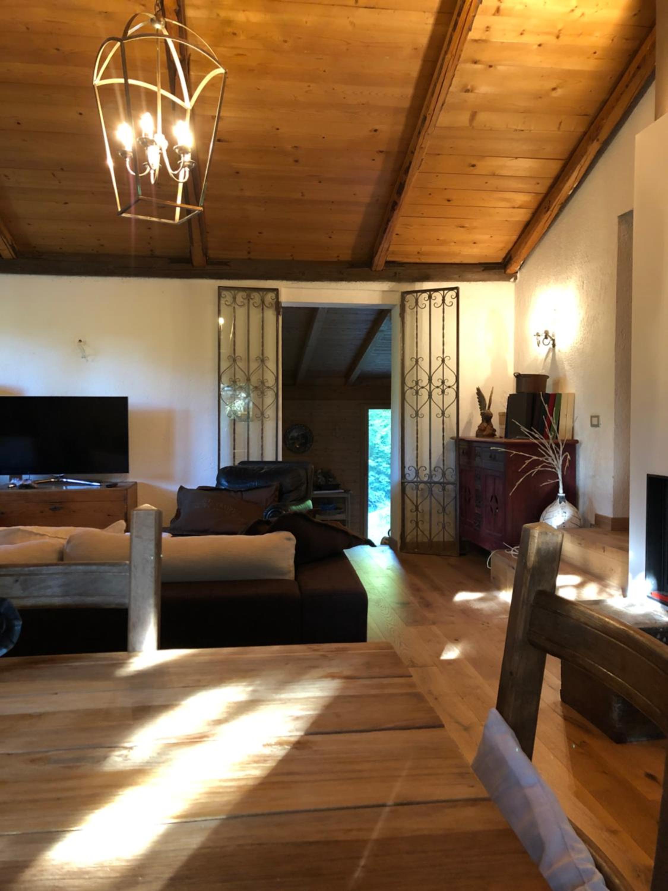 Chalet Leonard House in the Woods