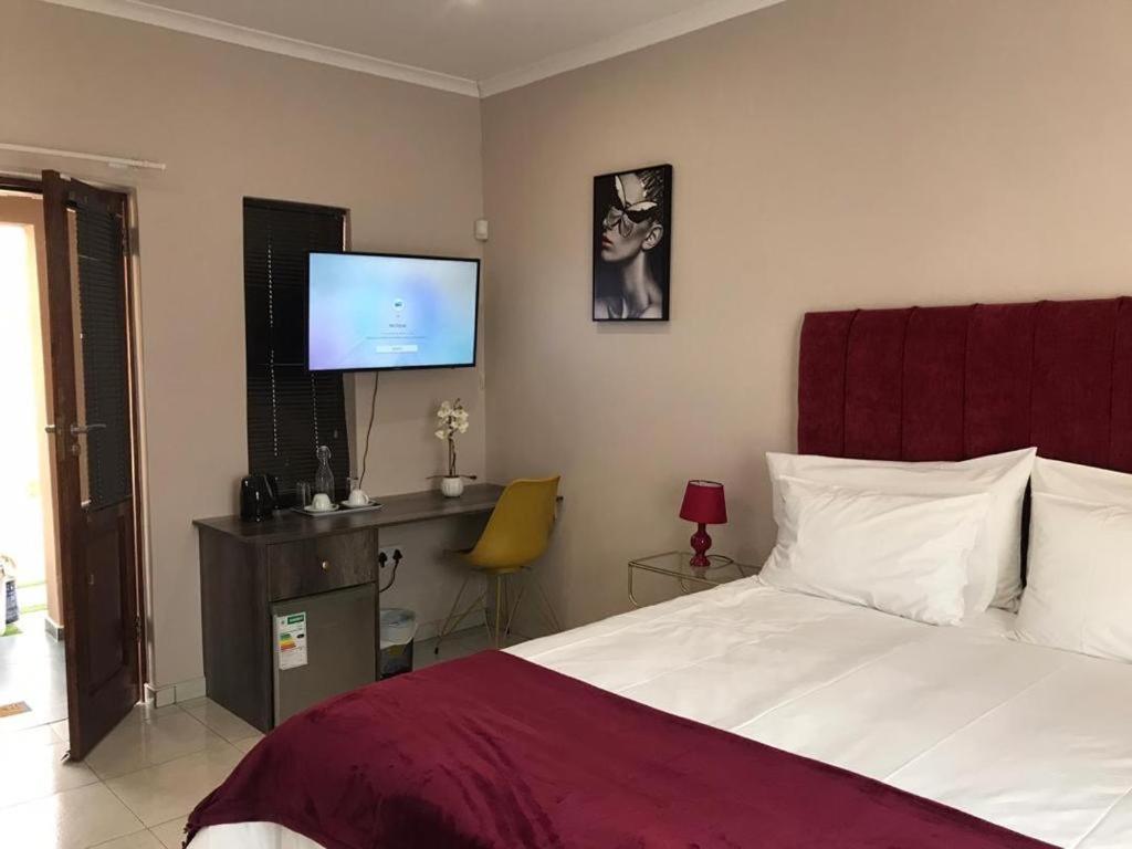 Lekuka Guesthouse
