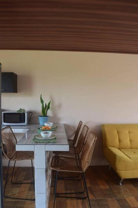 Casa Heliconia- La Fortuna