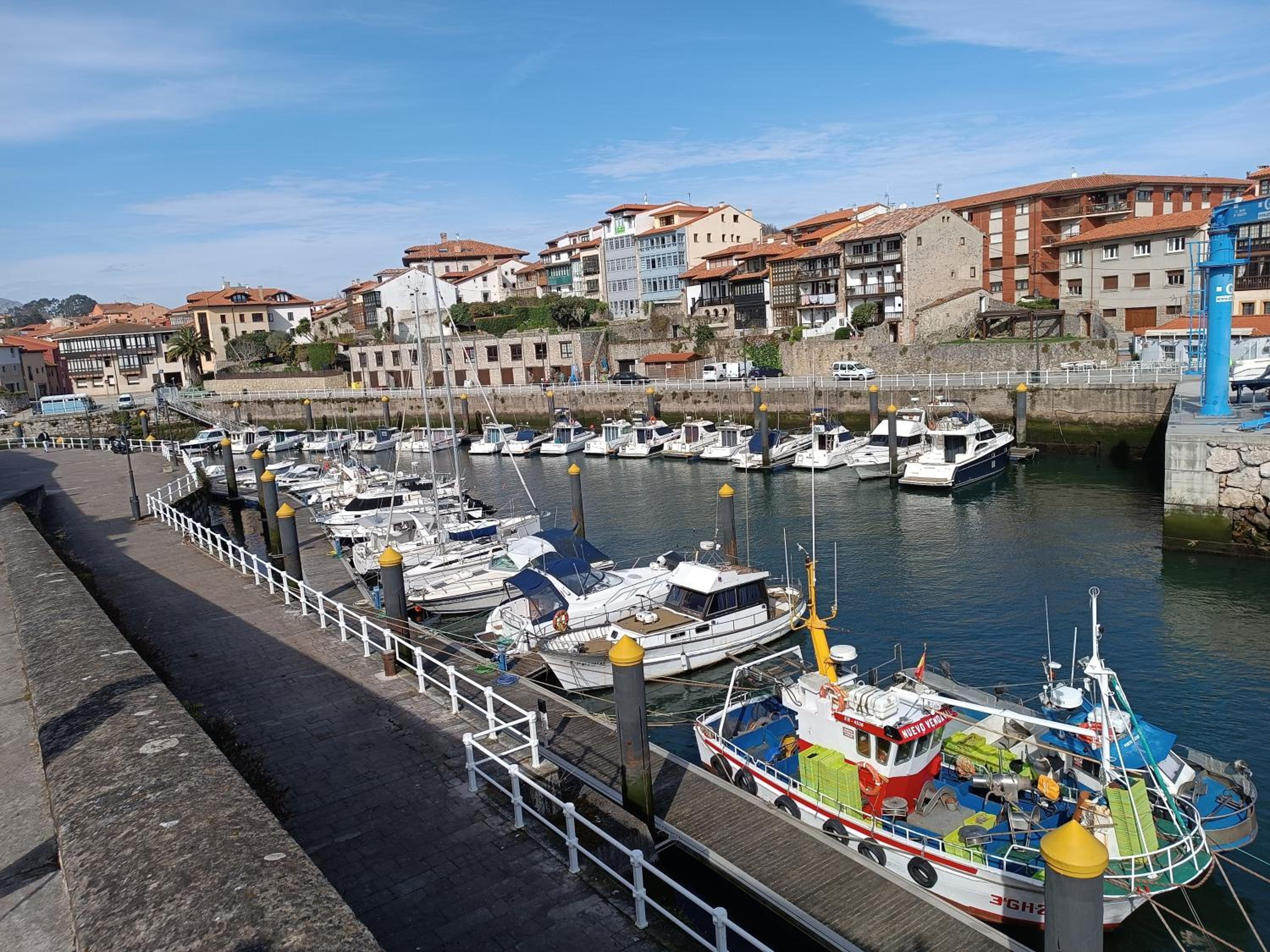 Apartamentos MinusKa con jardin y a tan solo 10 min andando a Llanes