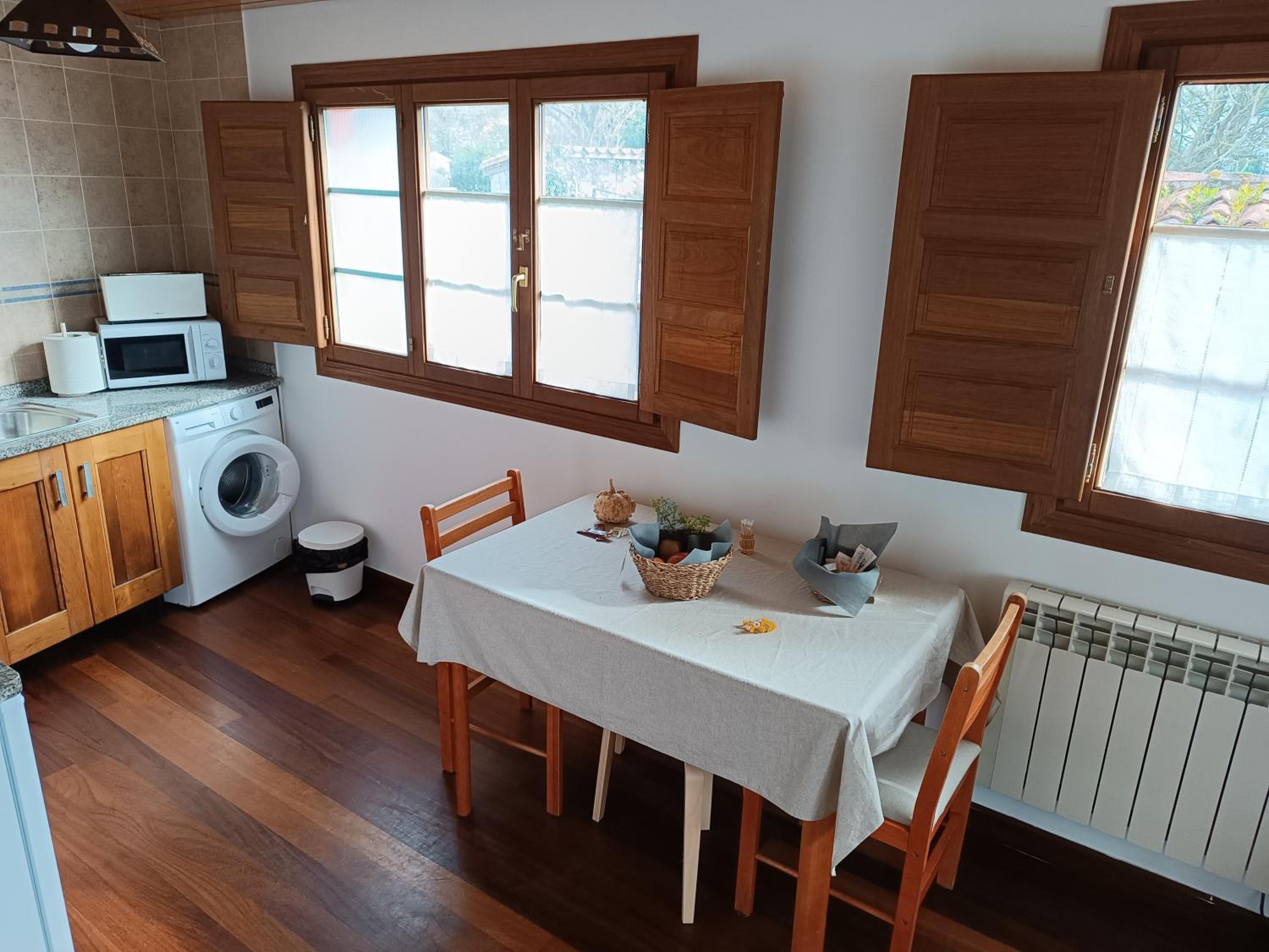 Apartamentos MinusKa con jardin y a tan solo 10 min andando a Llanes