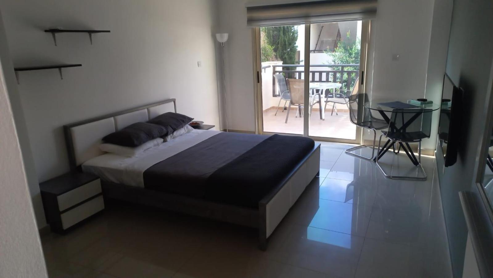Modern Studio apartment Armonia Court
