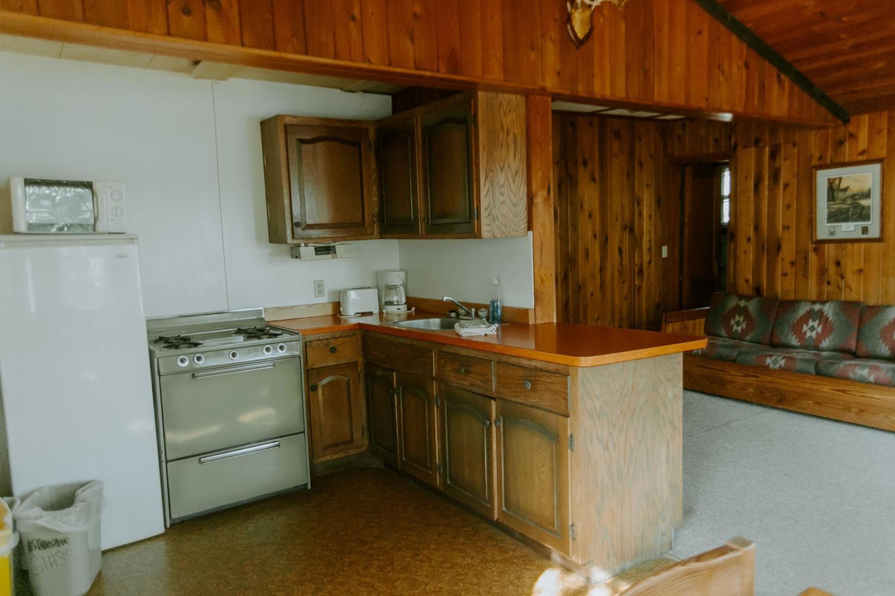 Silver Rapids Lodge & Campground