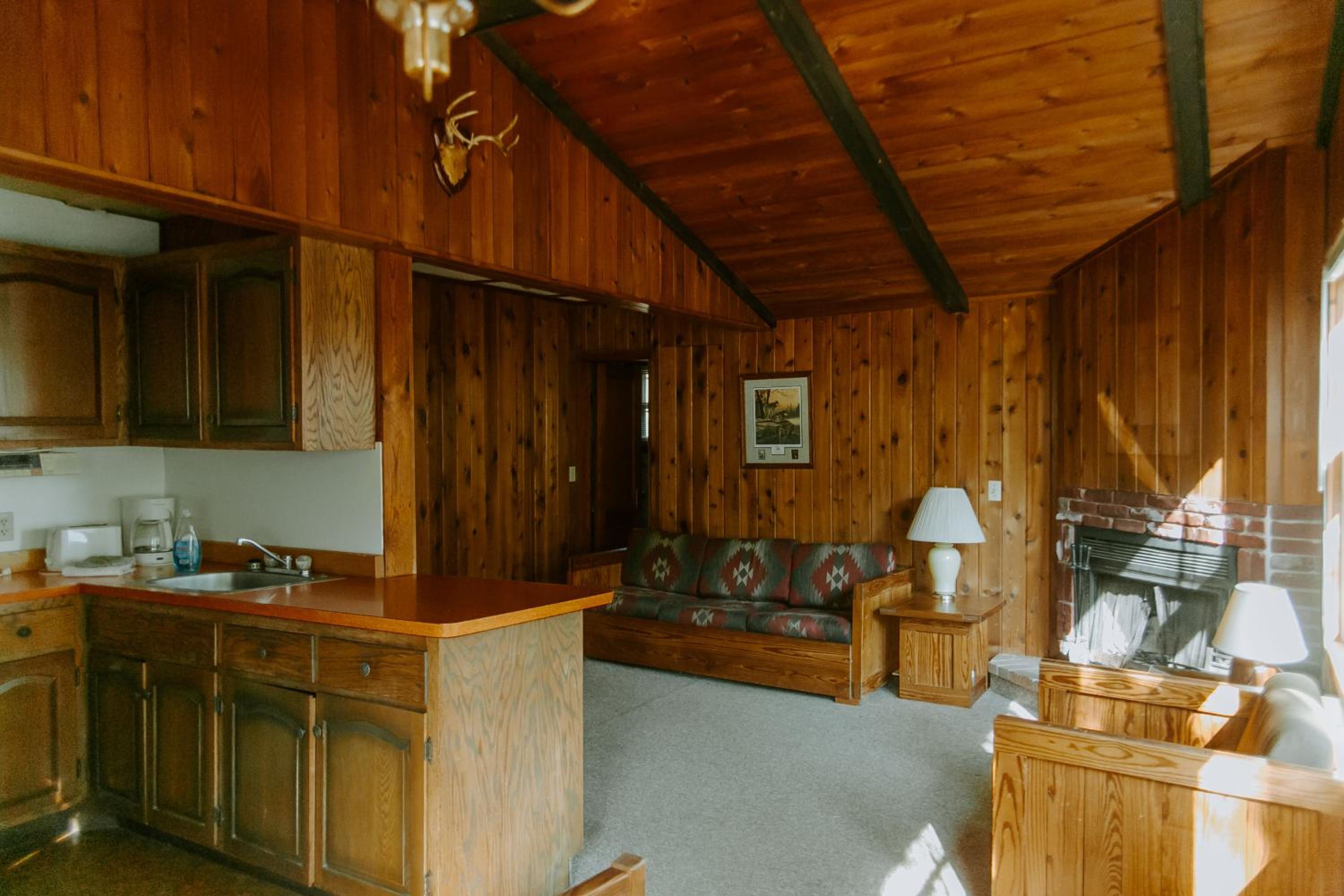 Silver Rapids Lodge & Campground