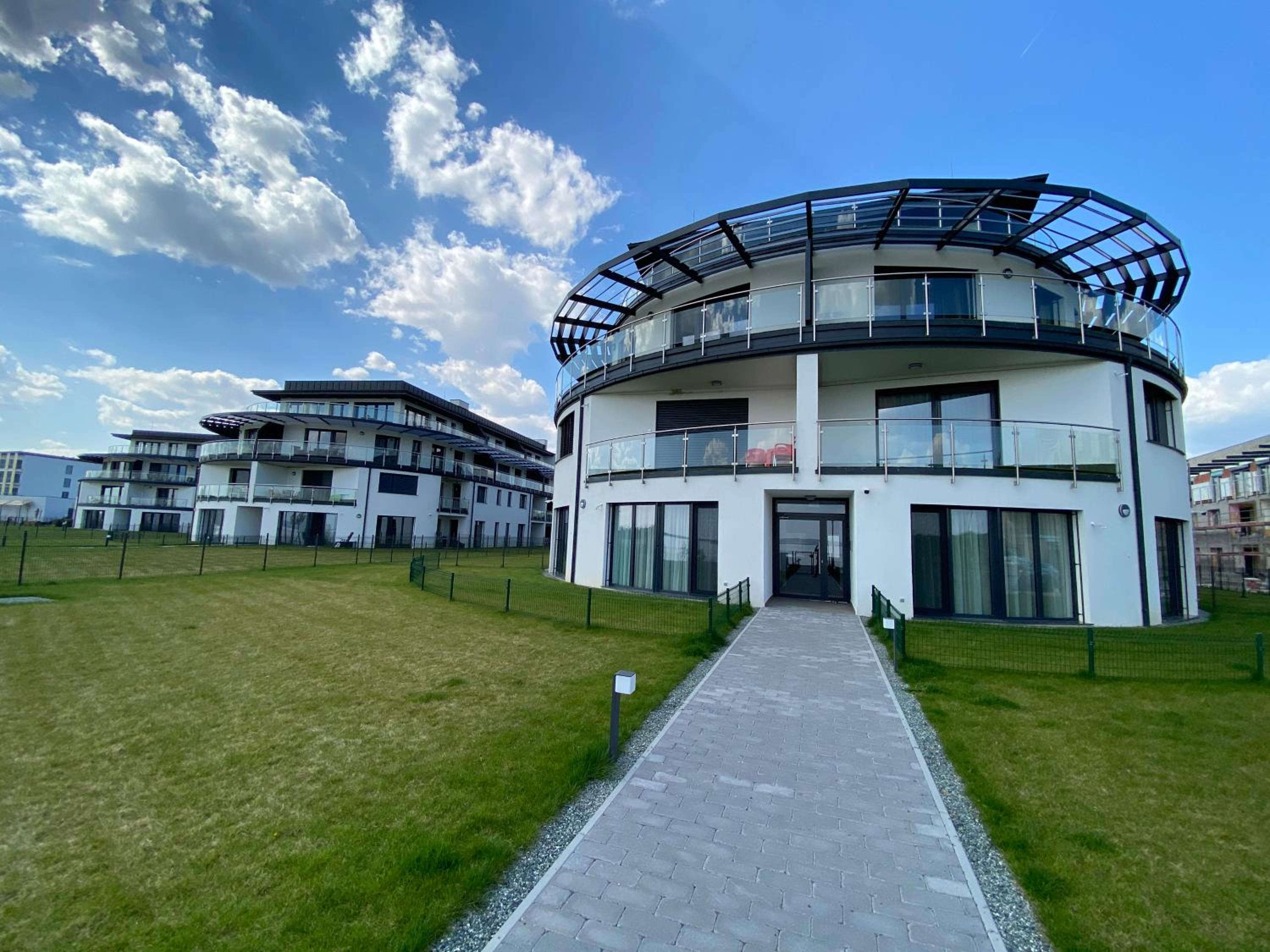 Dandelion Royal Homes view 3