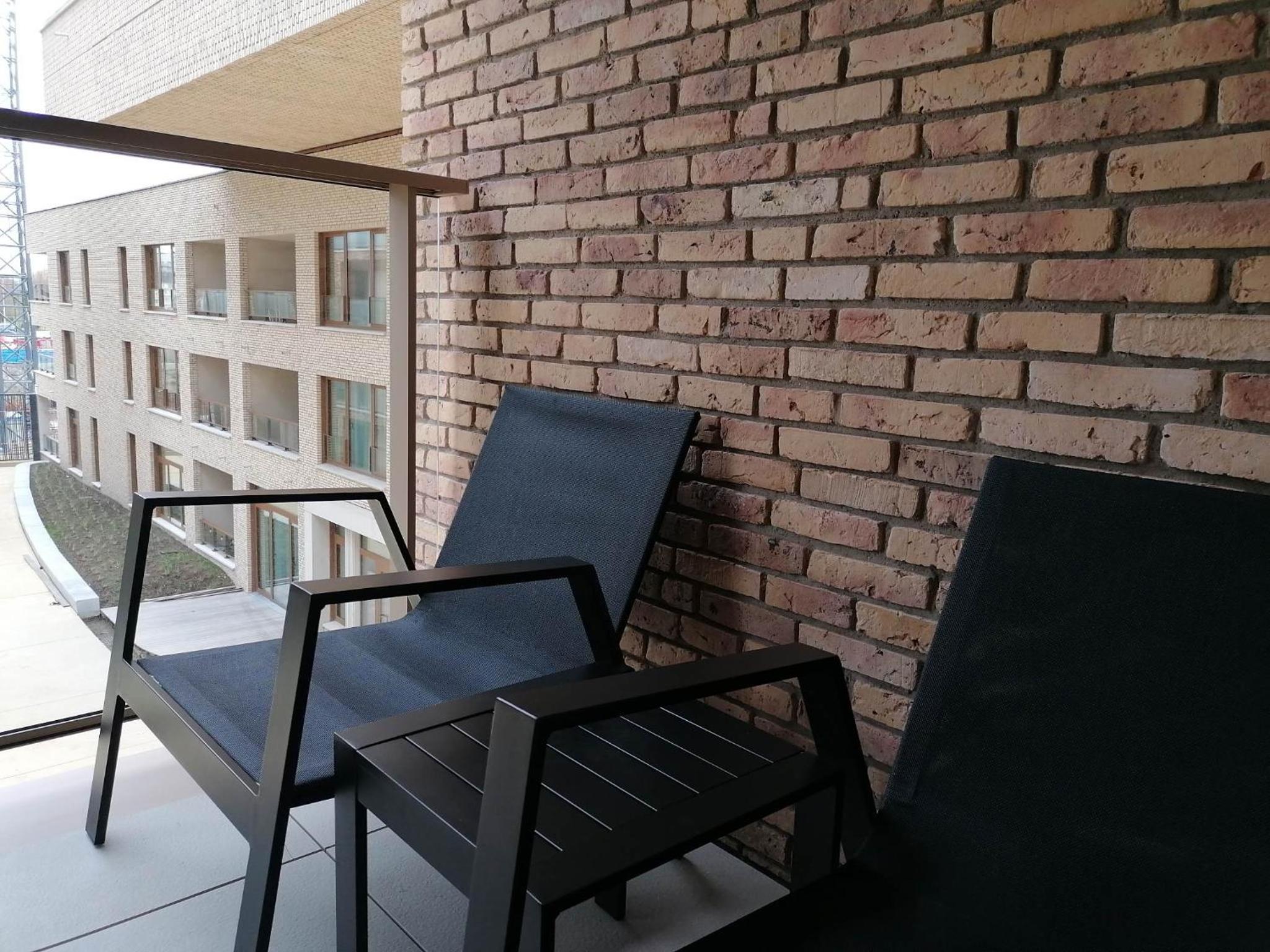 Bartine - modern and spacious flat near the sea, free parking space