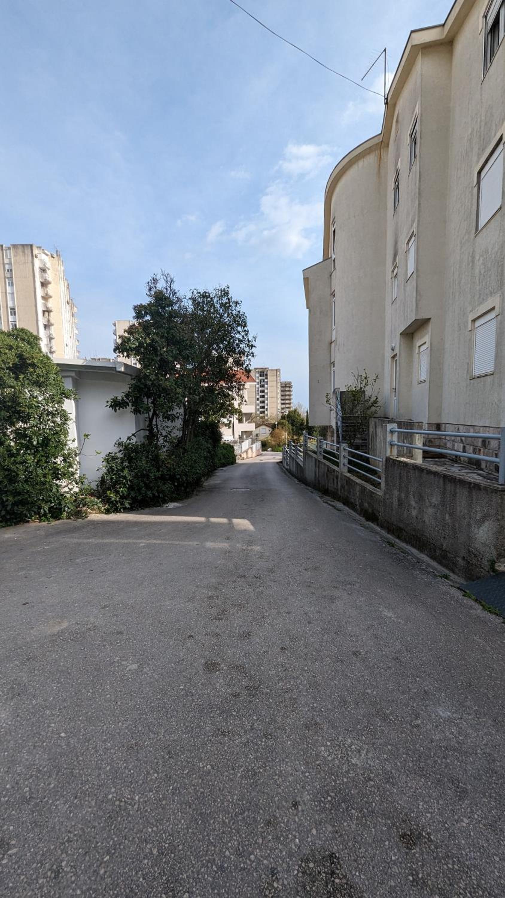 Apartment Igalo-Center, 40m2 view 3