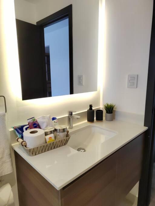 Hermoso apartamento nuevo en zona 10! view 5