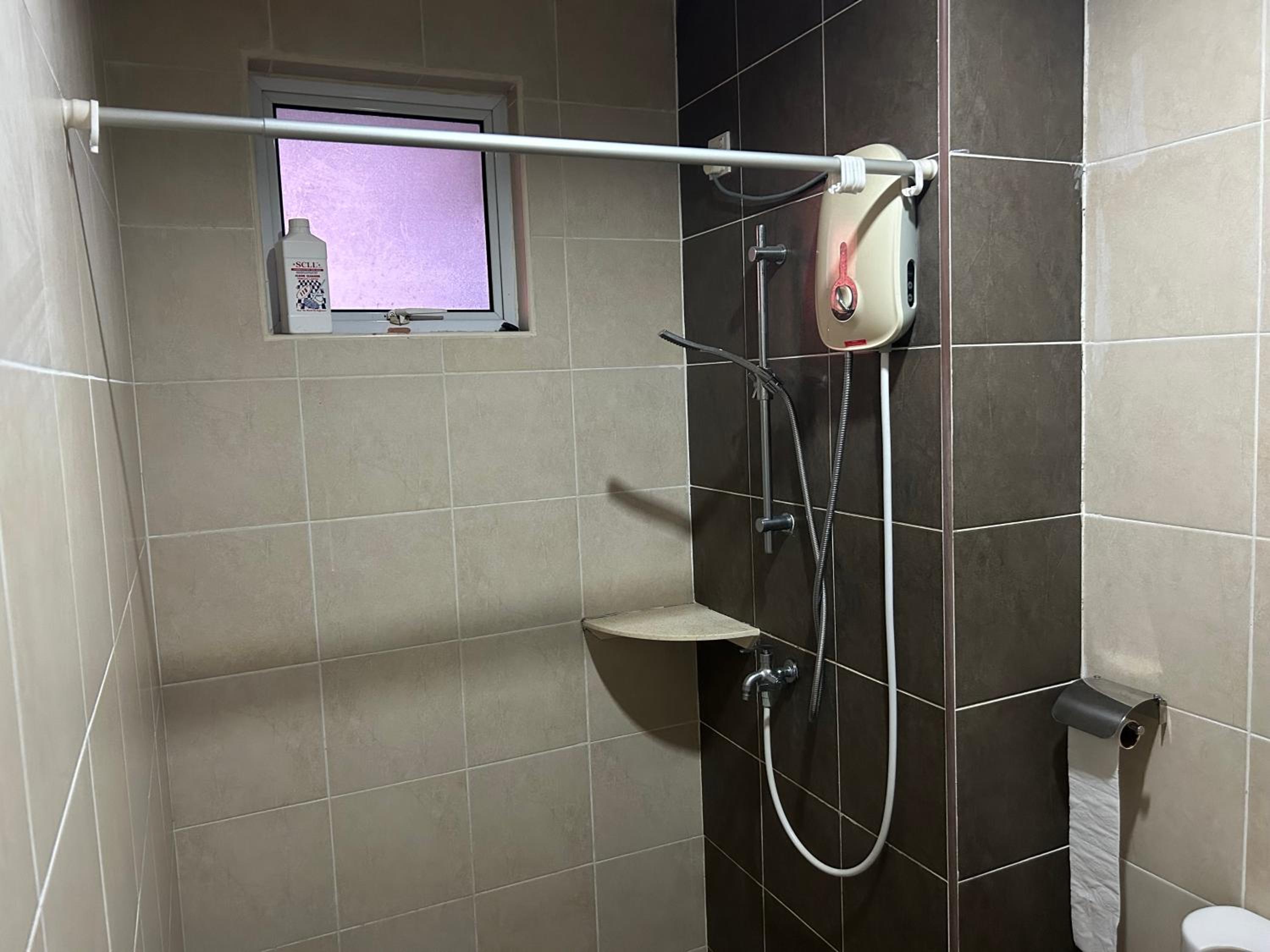 Golden Sands Seaview Residence 3MIN walk to Hospital Sultanah Aminah by Micasa Homestay