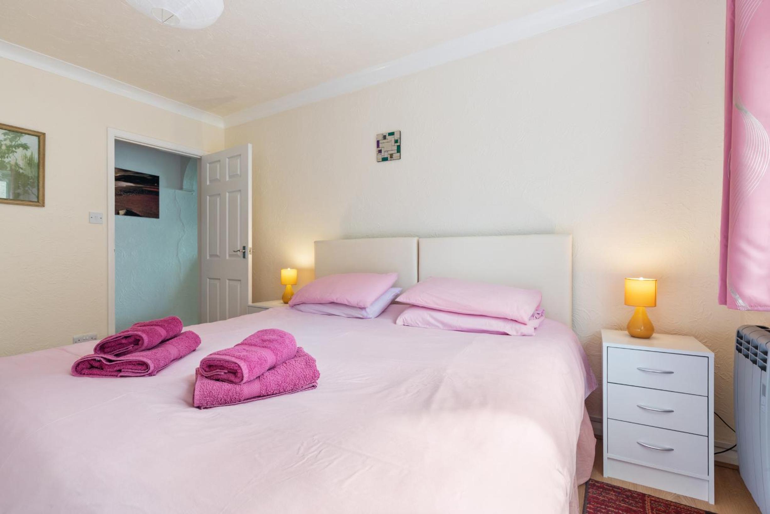 Temple Bar Apartment - Sea Front Views