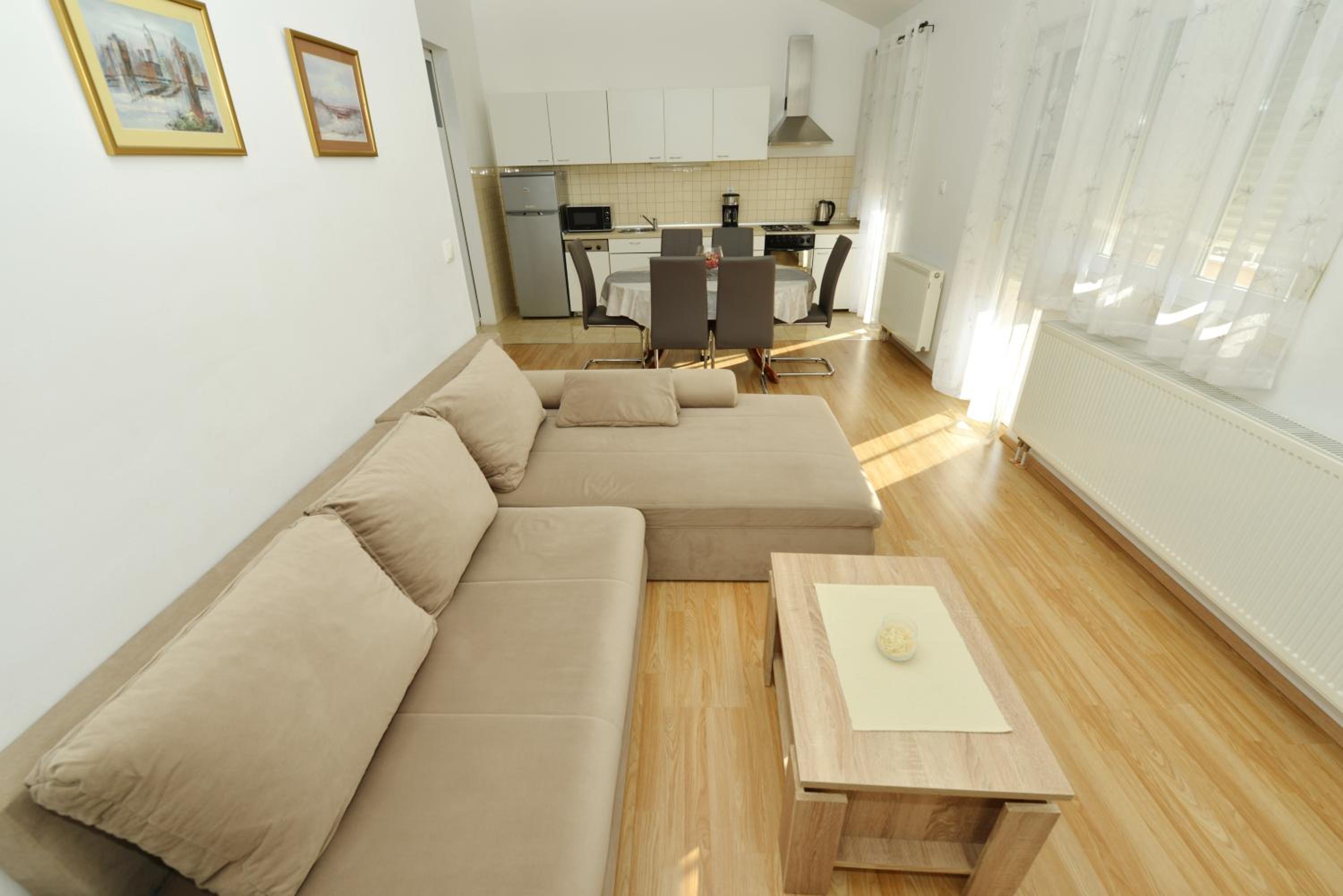 Apartmani Stadion view 4