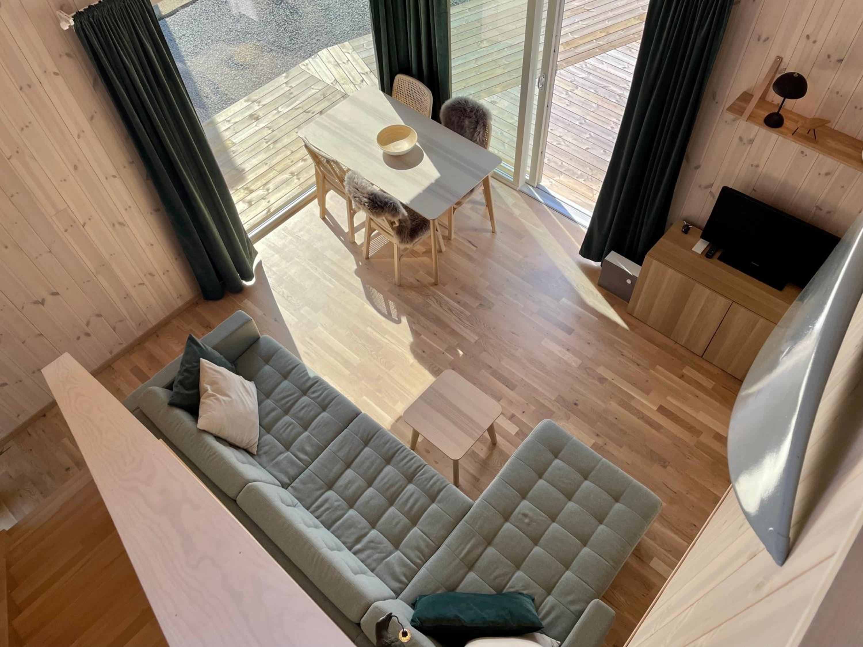 Fresh hytte ved Borestranden med to soverom og hems