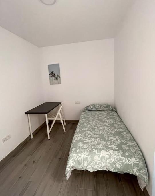 Moderno apartamento frente al mar