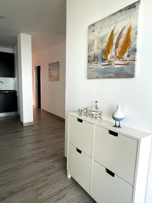 Moderno apartamento frente al mar