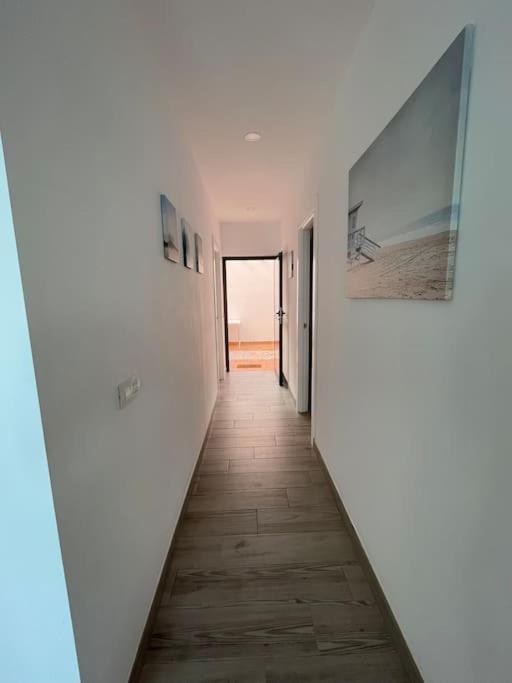 Moderno apartamento frente al mar