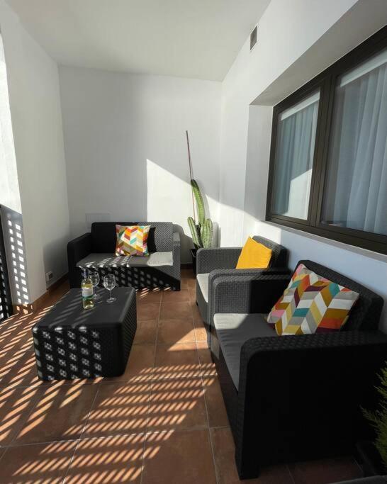 Moderno apartamento frente al mar