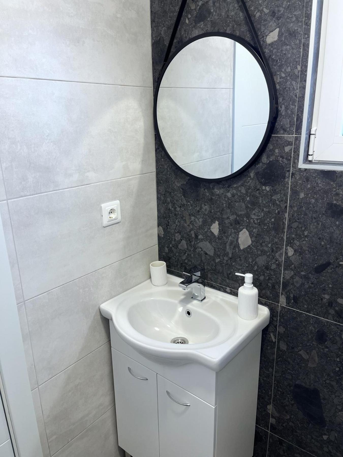 Lana apartmani