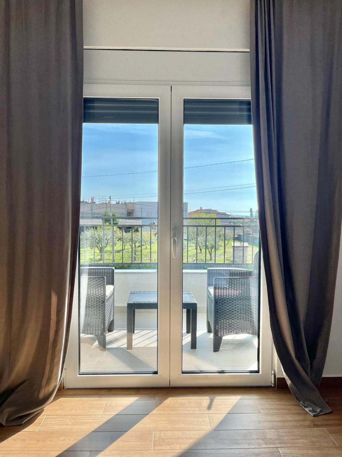 Lana apartmani