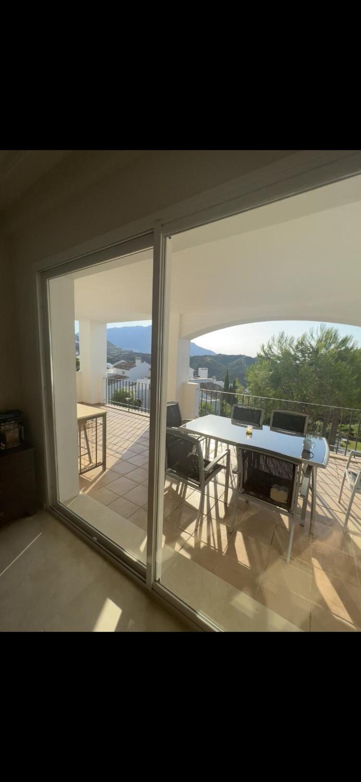 Altos De La Quinta II Apartment Marbella