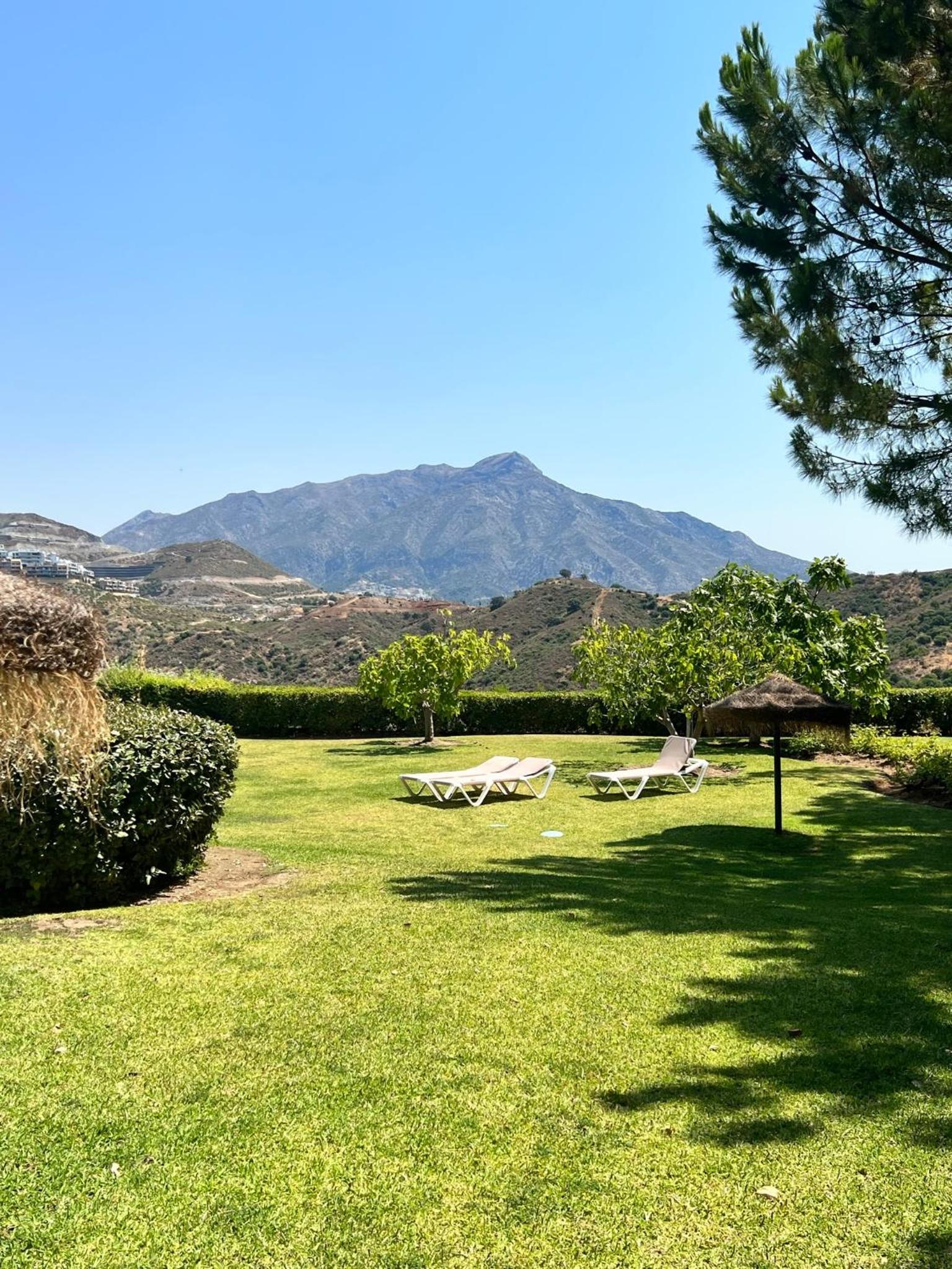 Altos De La Quinta II Apartment Marbella