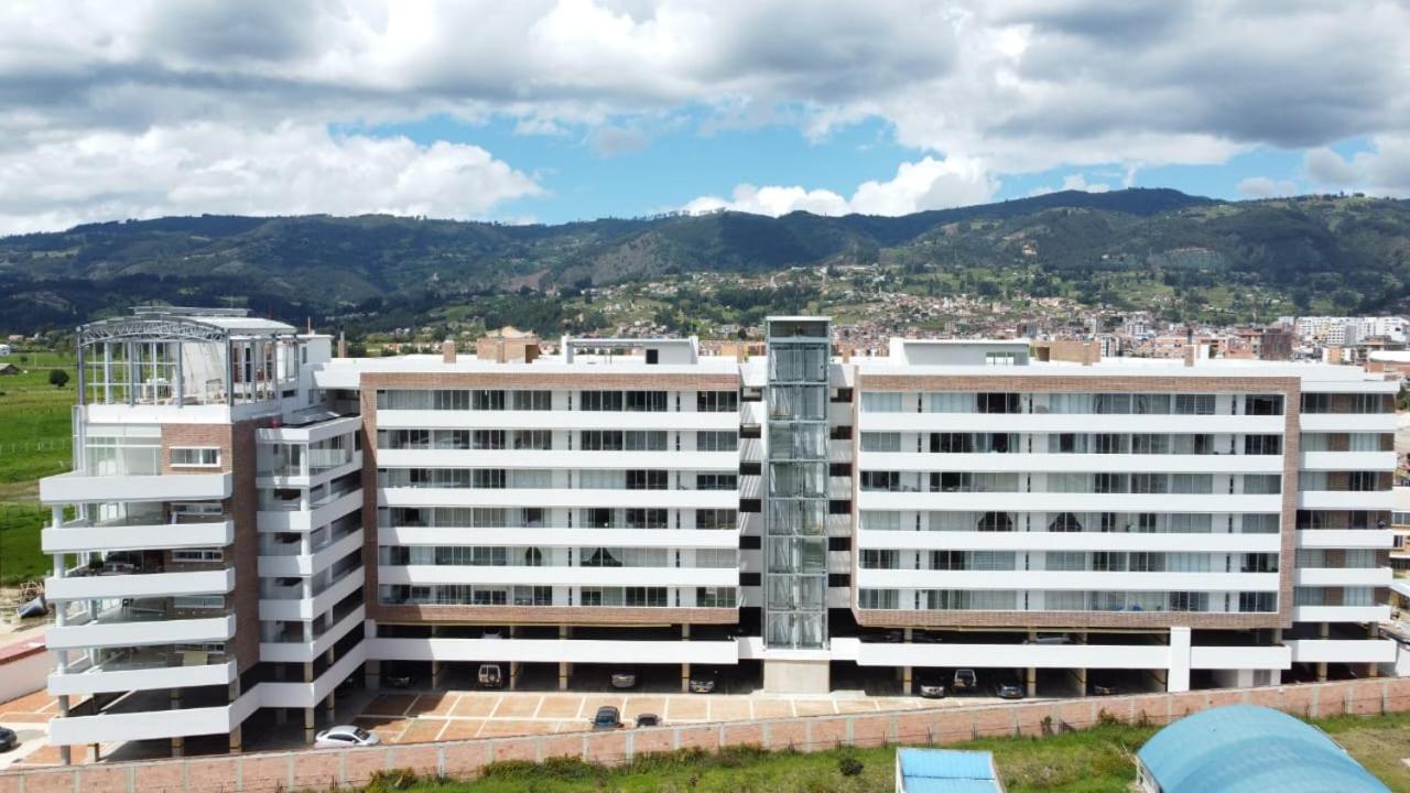 Lujoso Apartamento Cerca al Lago Sochagota en Paipa