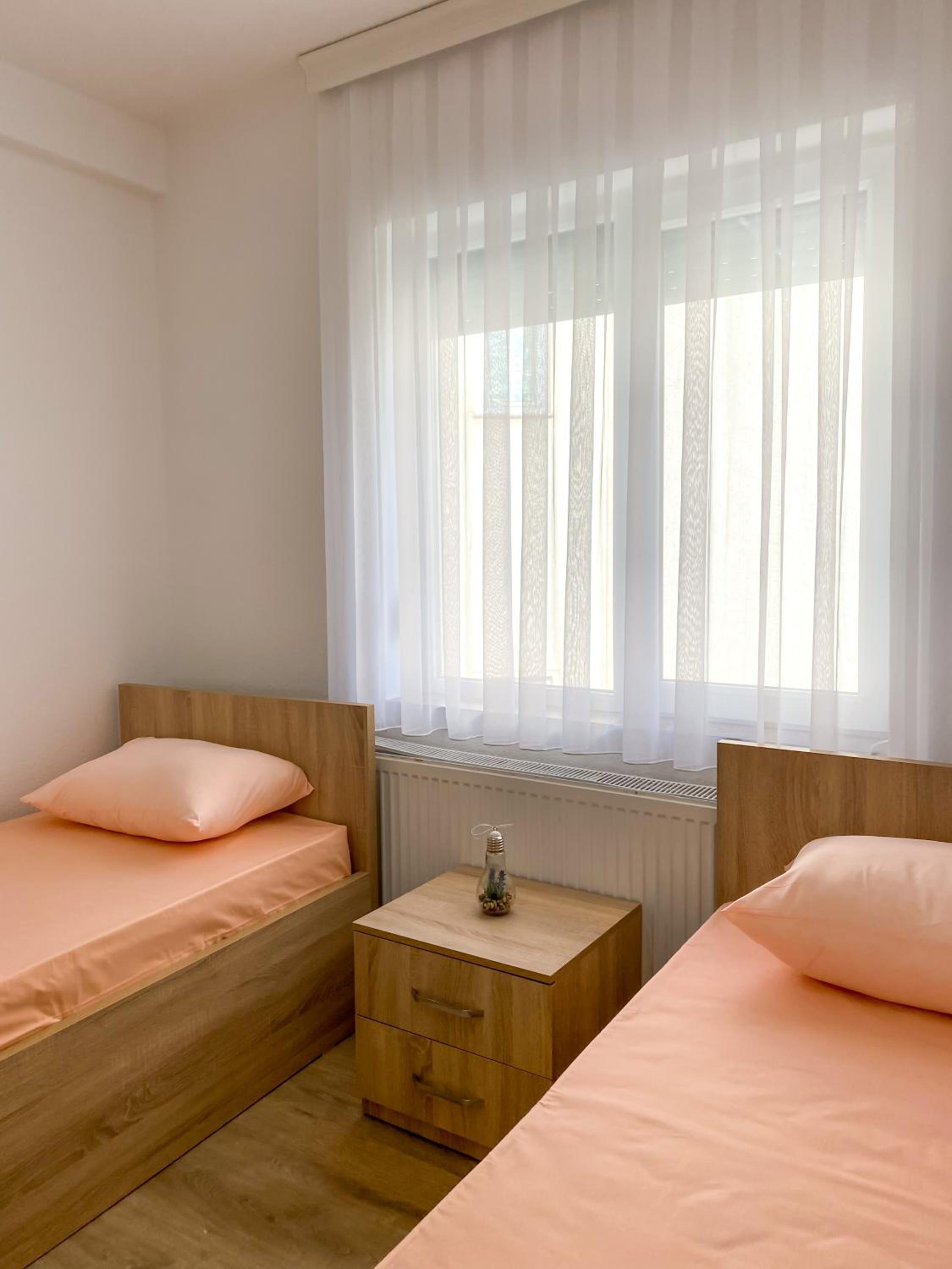 Rooms LikeHome