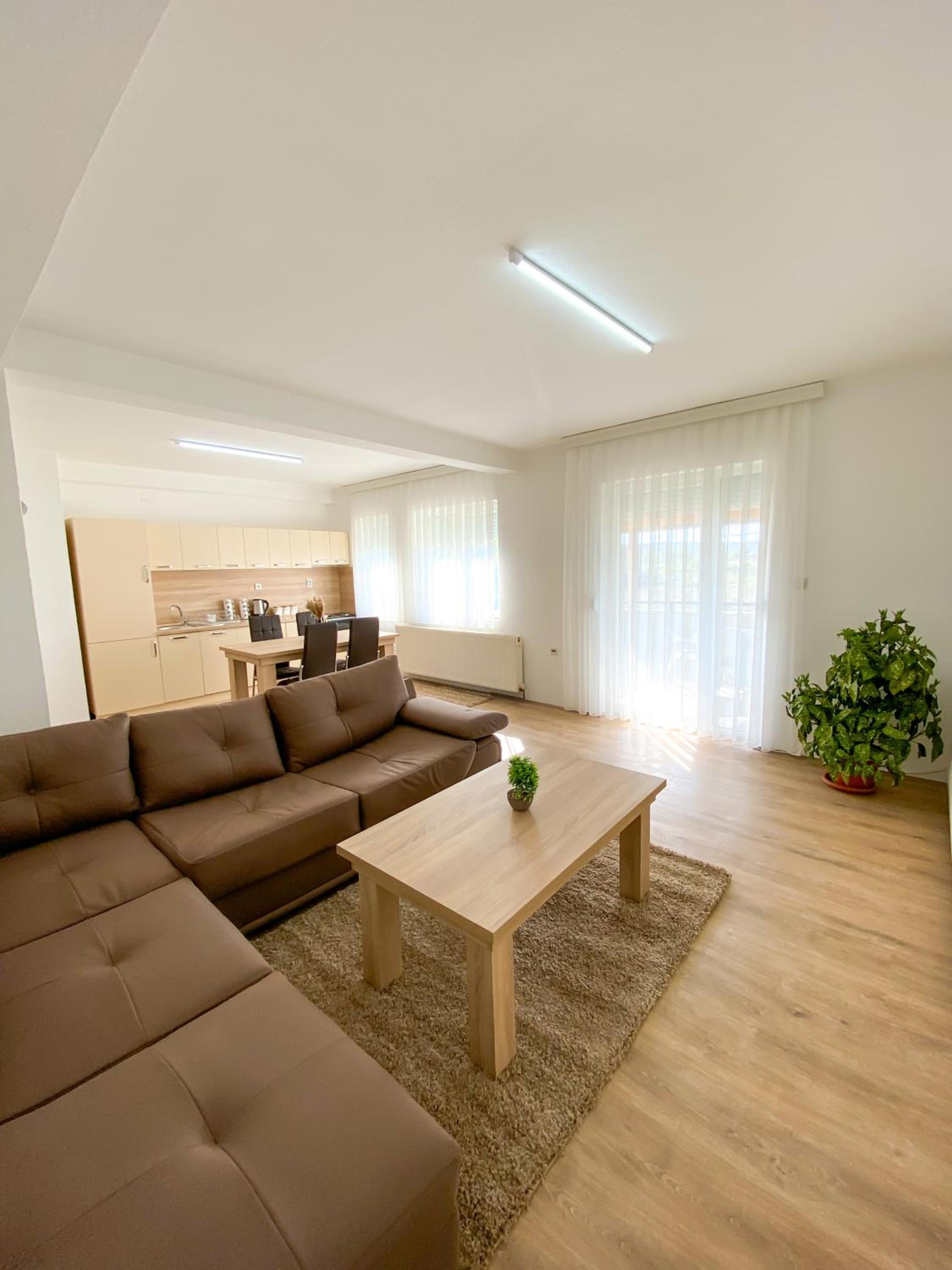 Rooms LikeHome
