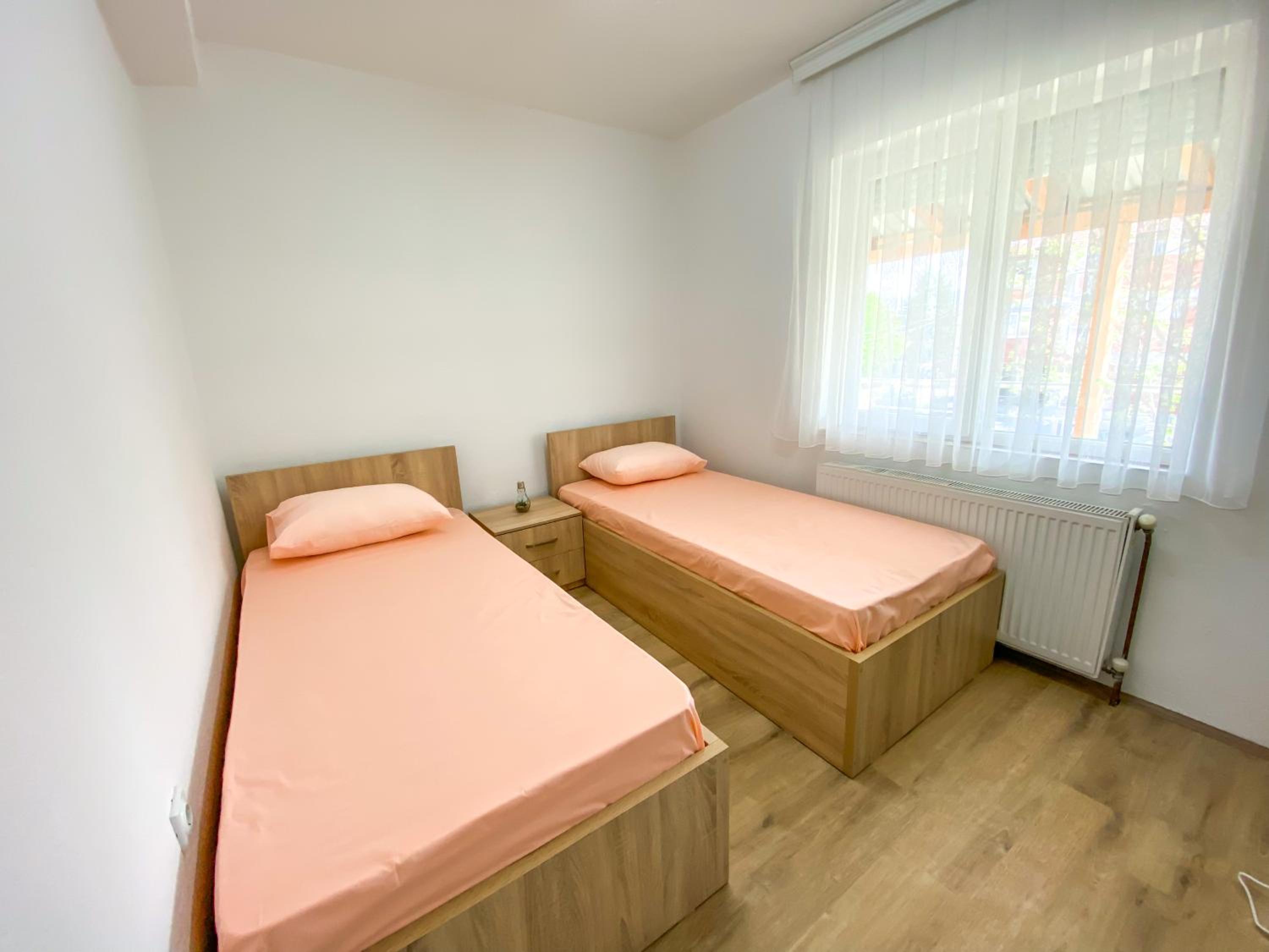 Rooms LikeHome